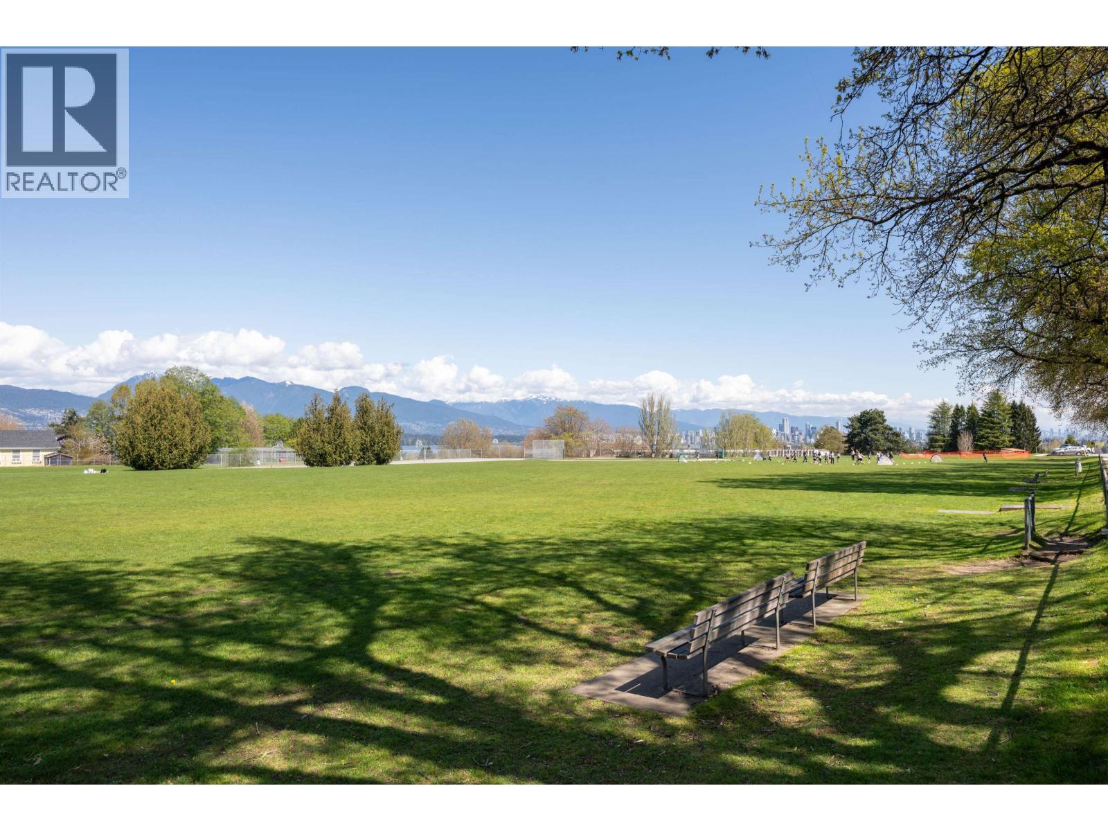 4360 4362 W 8TH AVENUE, Vancouver, British Columbia