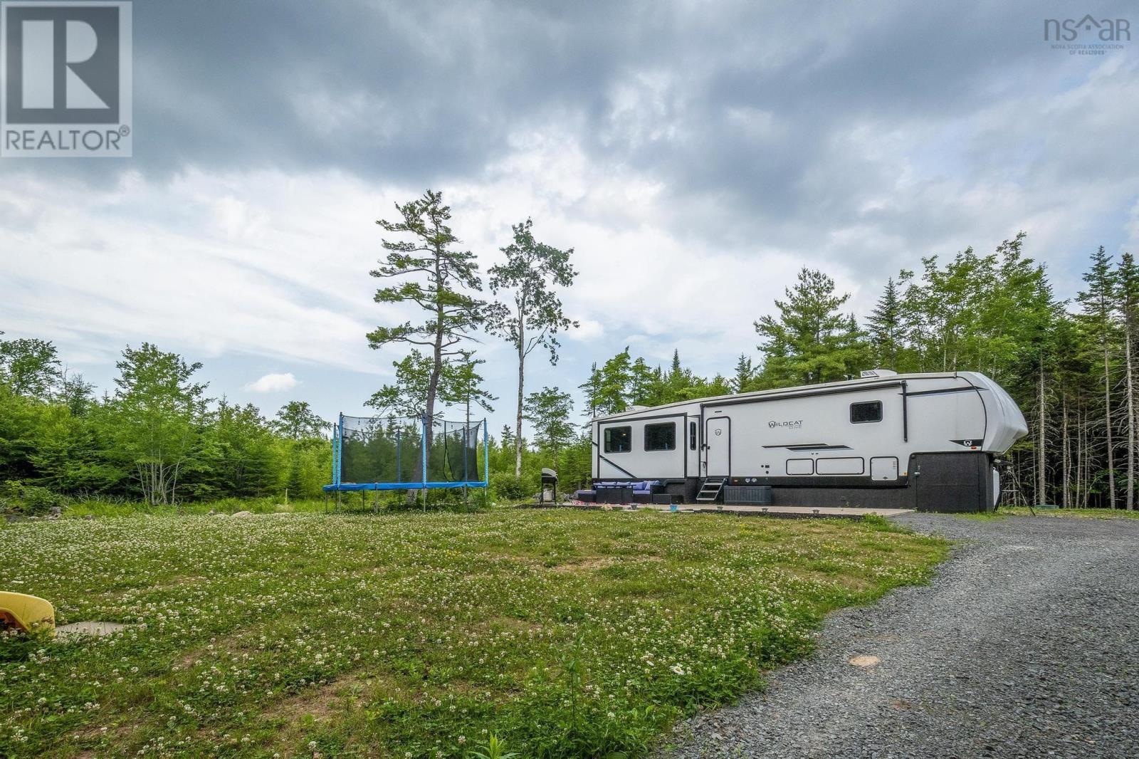 111 Middle Lake North Road, Vaughan, Nova Scotia  B0N 2T0 - Photo 10 - 202517268