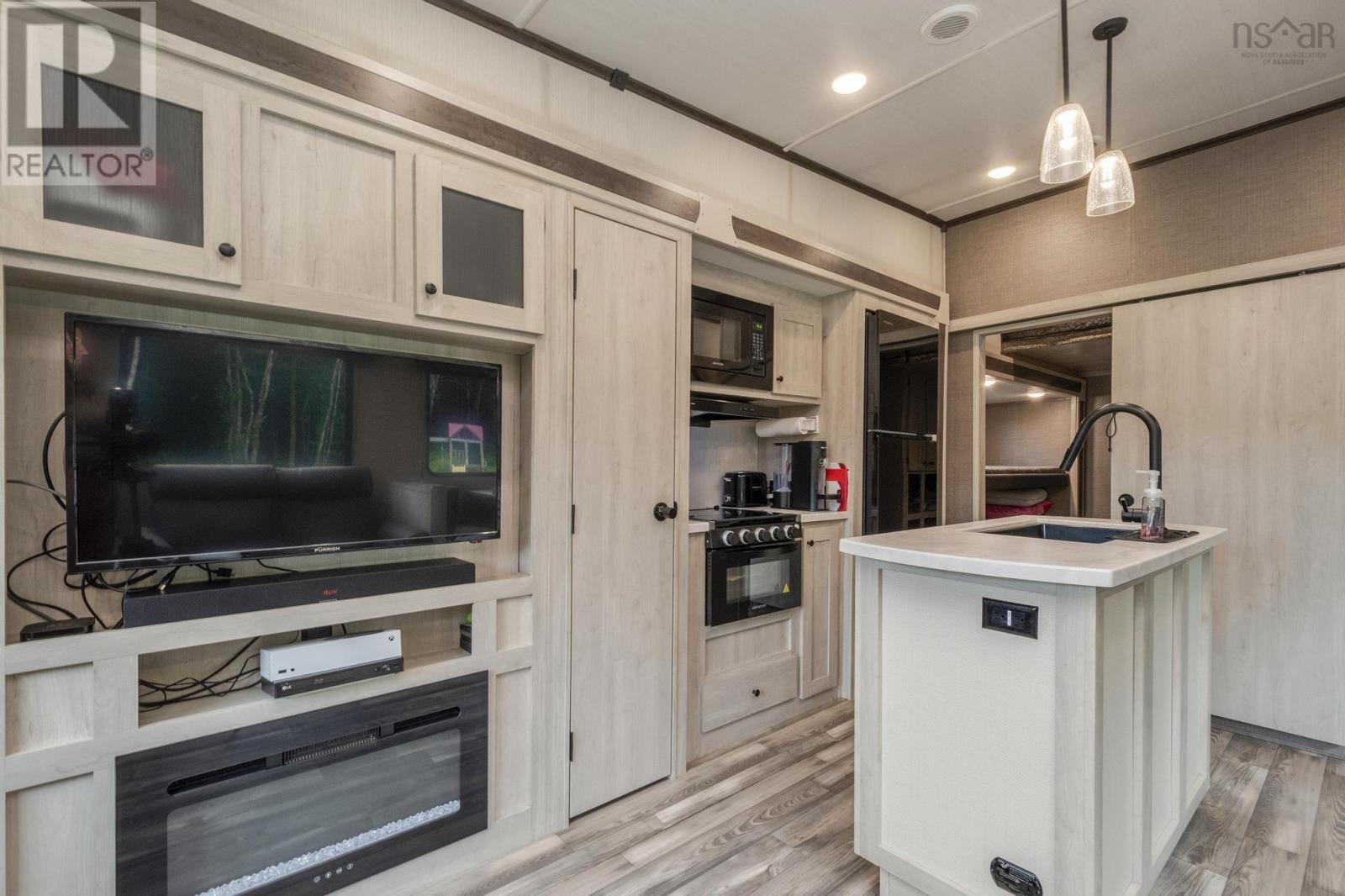 111 Middle Lake North Road, Vaughan, Nova Scotia  B0N 2T0 - Photo 25 - 202517268