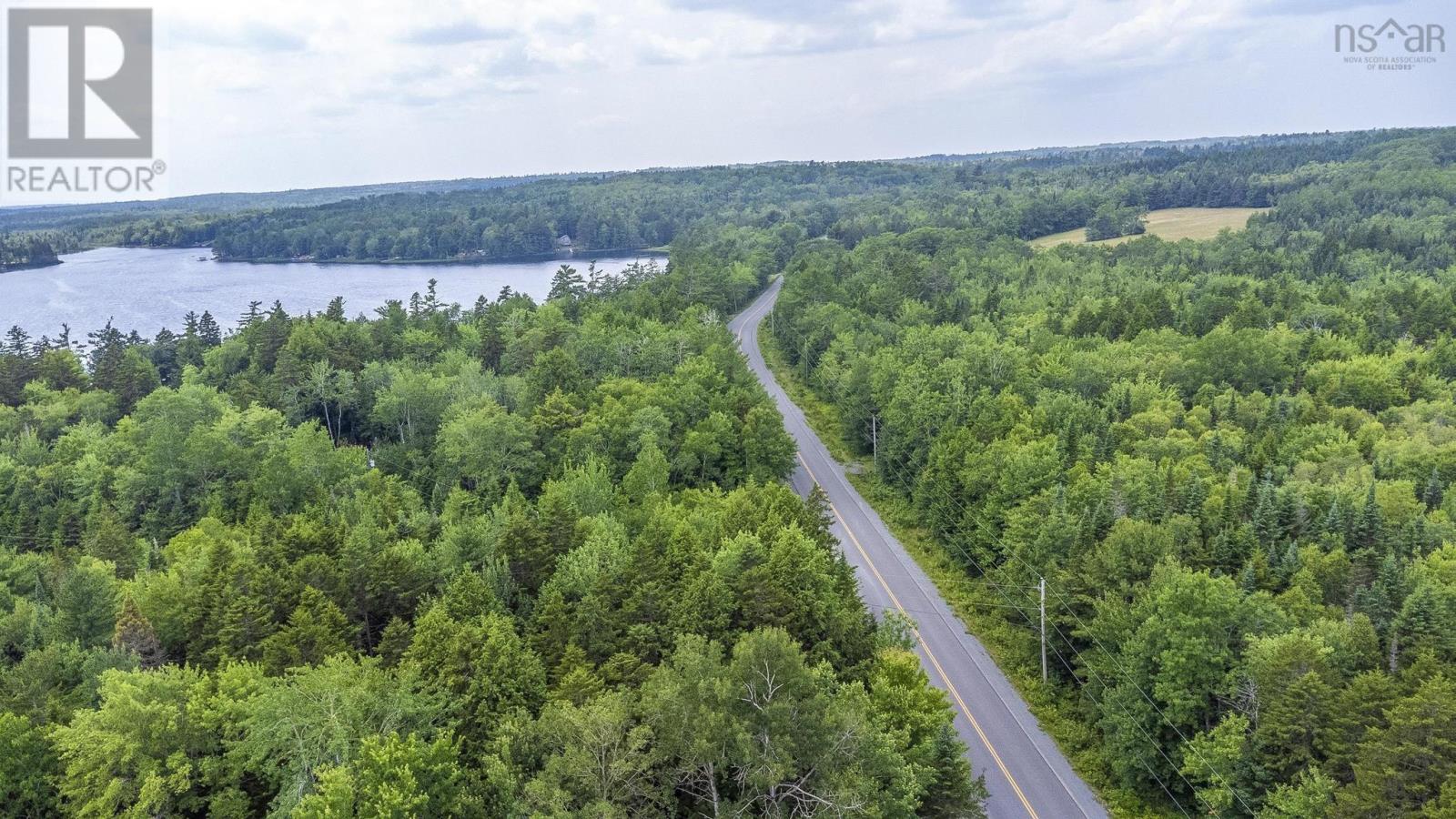 111 Middle Lake North Road, Vaughan, Nova Scotia  B0N 2T0 - Photo 3 - 202517268