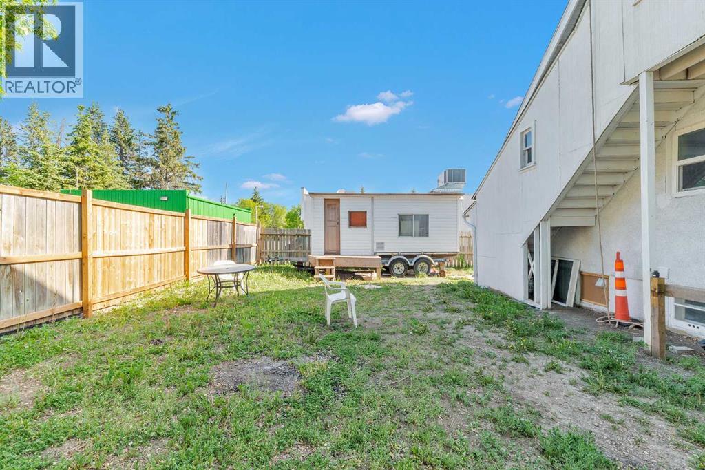 302 6 Avenue Ne, Three Hills, Alberta  T0M 2A0 - Photo 50 - A2224502