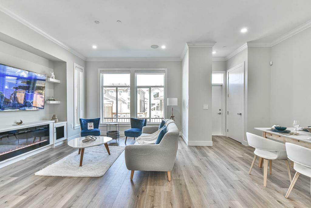 Property at 7428 196 STREET image 3