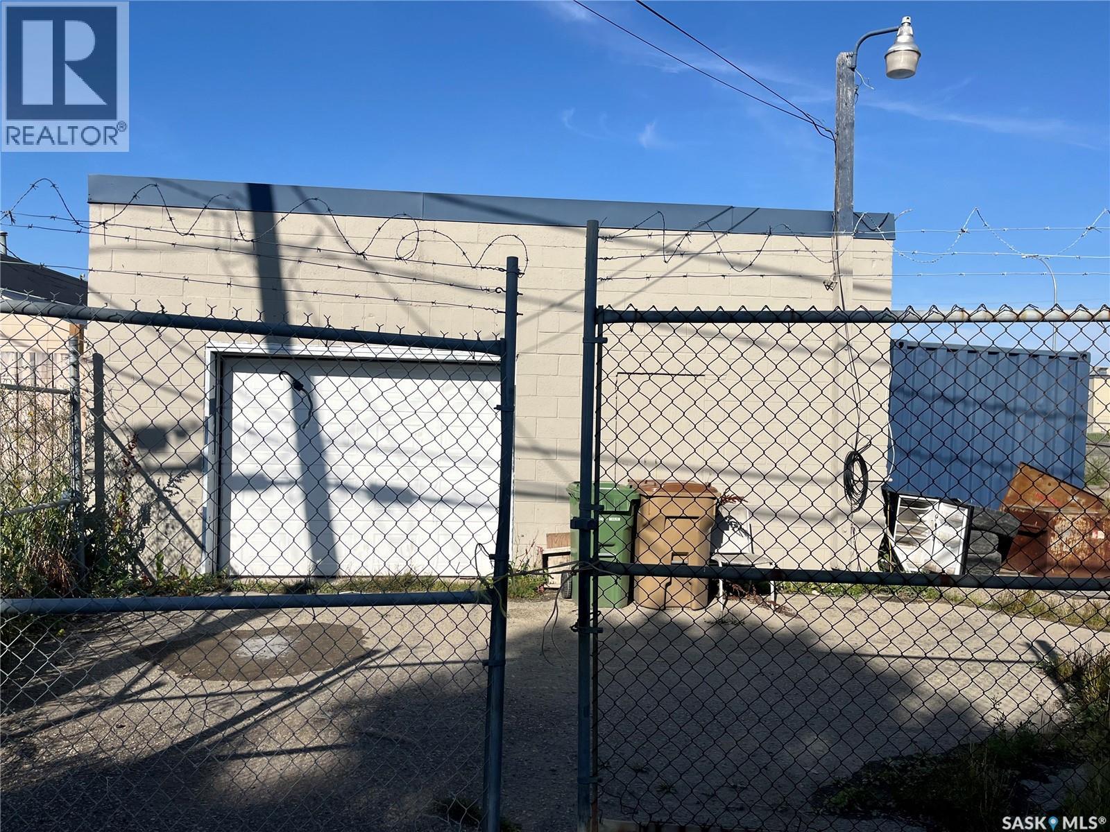 901 Winnipeg Street, Regina, Saskatchewan  S4R 1J1 - Photo 7 - SK016067