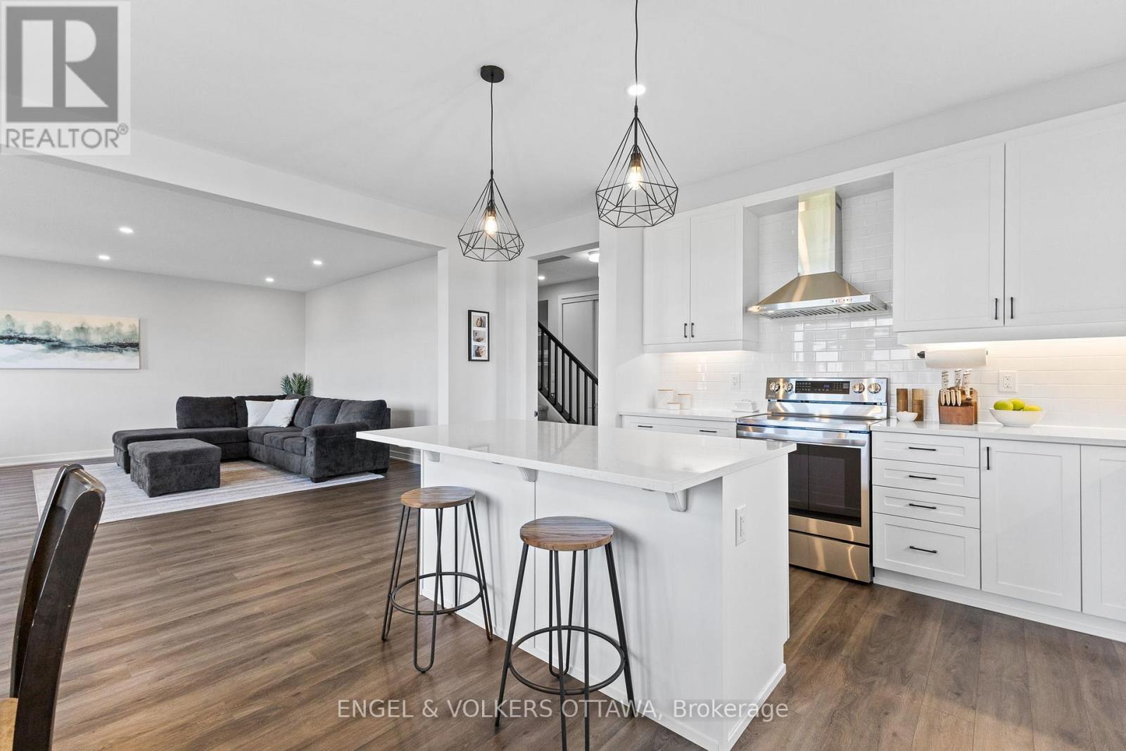 119 Green Ash Avenue, Ottawa, Ontario  K0A 2Z0 - Photo 14 - X12355928