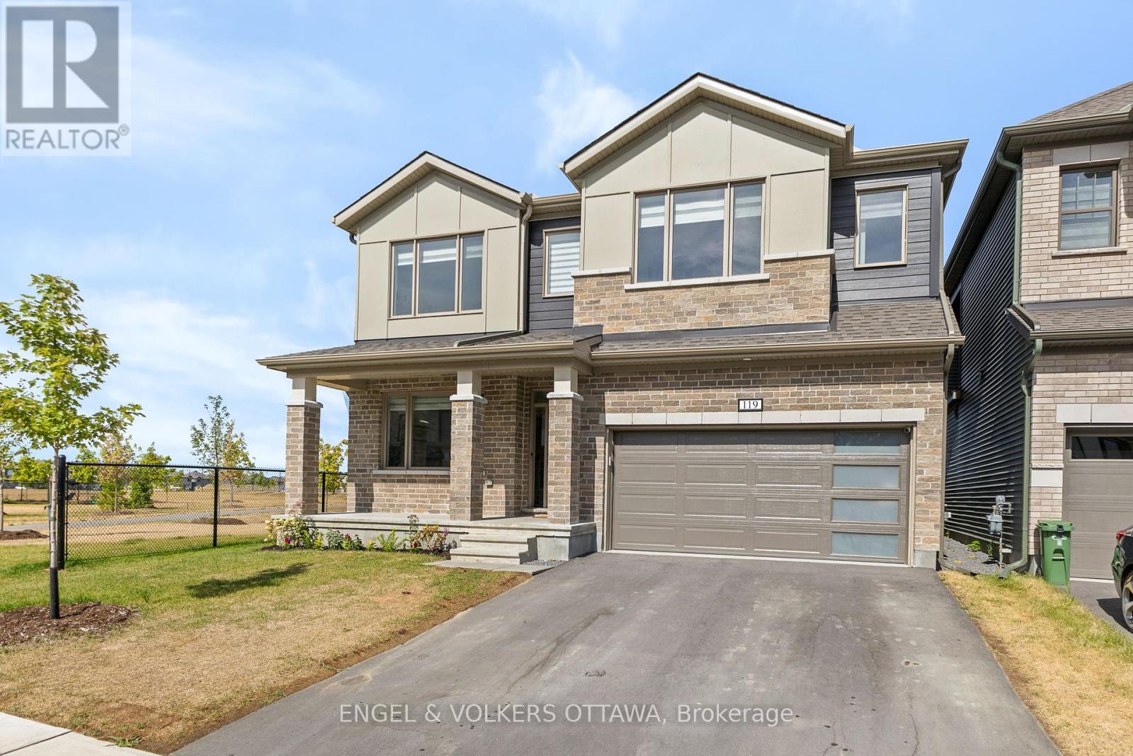 119 Green Ash Avenue, Ottawa, Ontario  K0A 2Z0 - Photo 2 - X12355928
