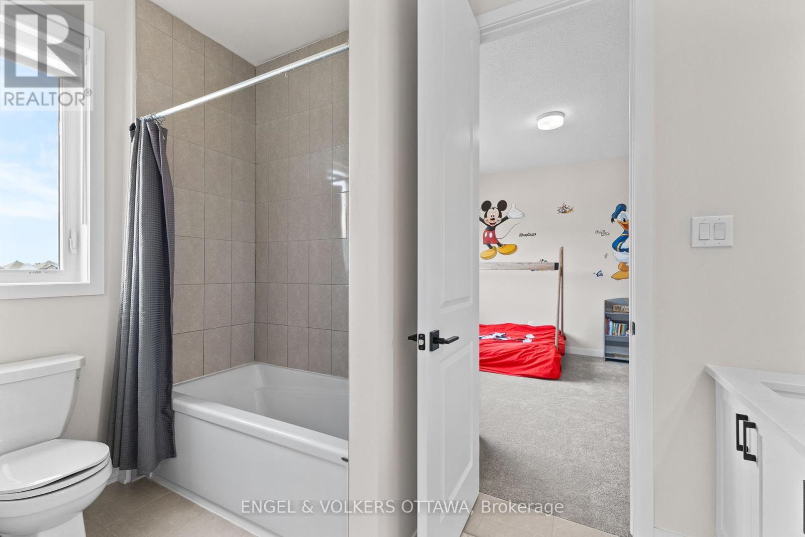 119 Green Ash Avenue, Ottawa, Ontario  K0A 2Z0 - Photo 35 - X12355928