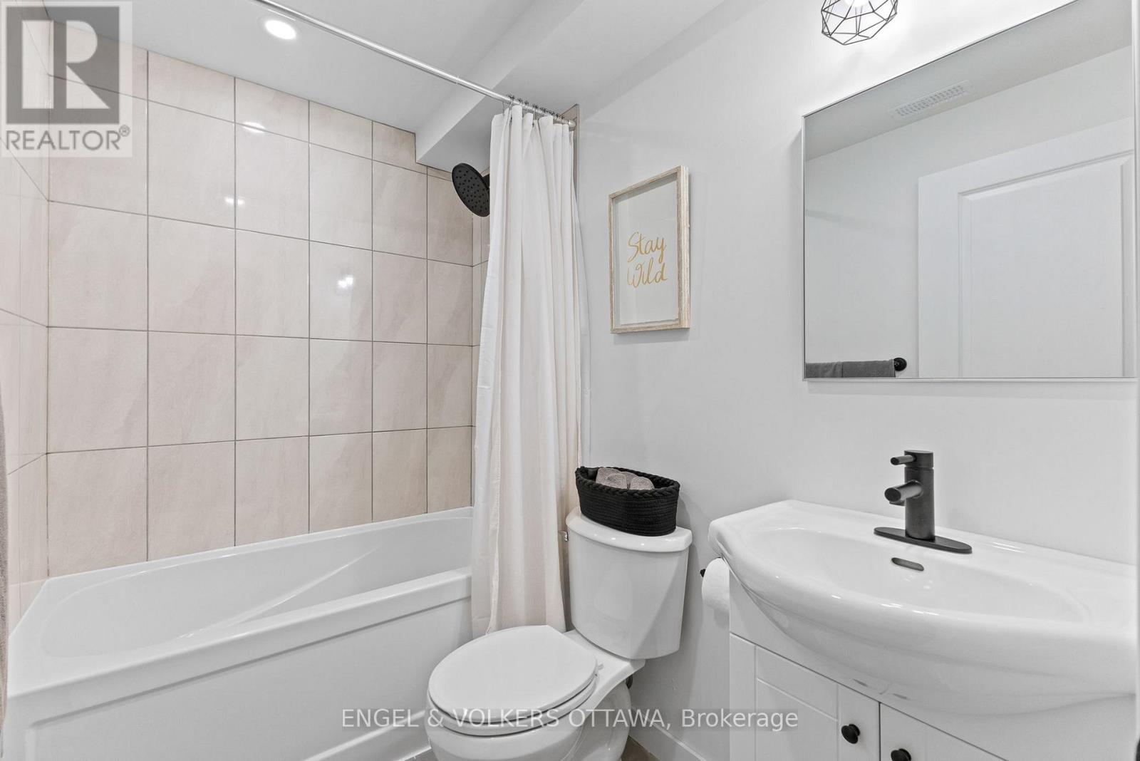 119 Green Ash Avenue, Ottawa, Ontario  K0A 2Z0 - Photo 46 - X12355928