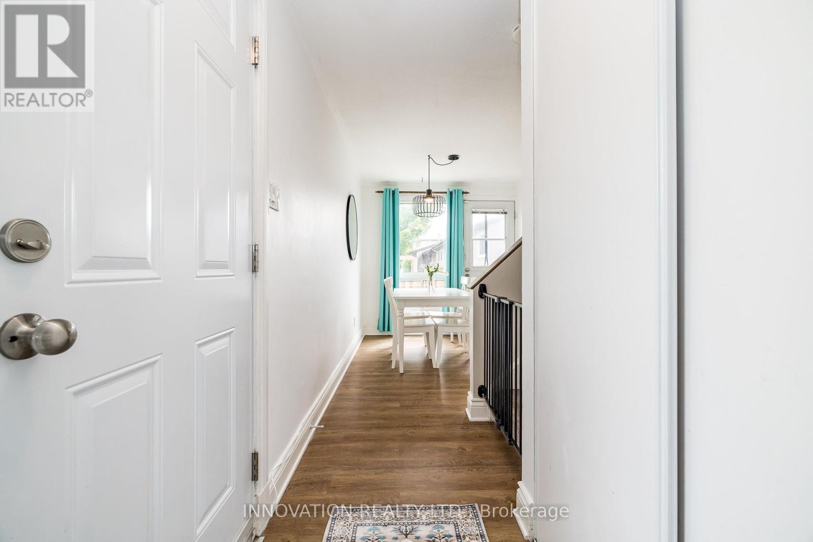 274 Woodfield Drive, Ottawa, Ontario  K2G 3W9 - Photo 9 - X12355947