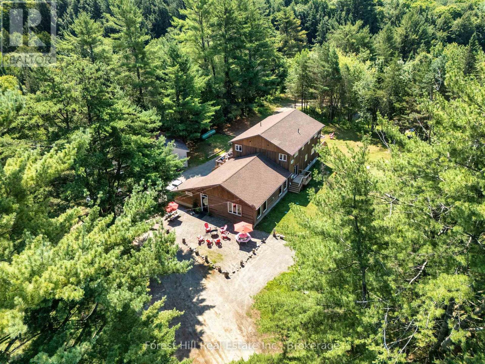 1326 Kawagama Lake Road, Algonquin Highlands, Ontario  P0A 1E0 - Photo 3 - X12355932
