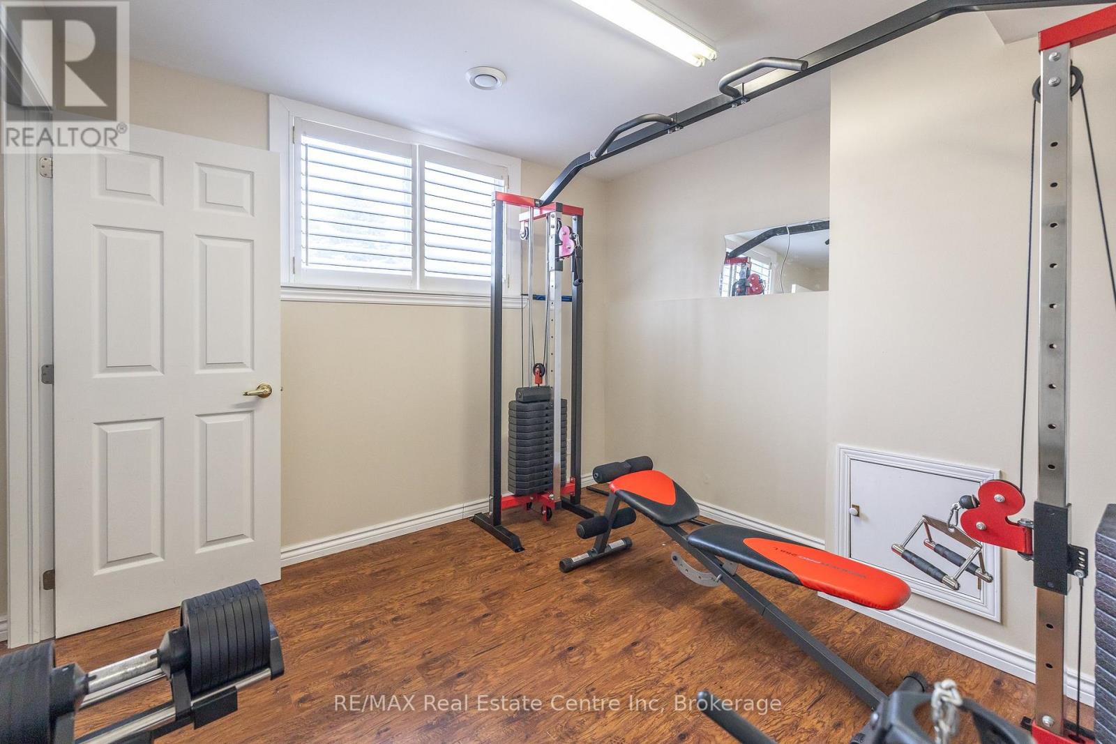 461 Strasburg Road, Kitchener, Ontario  N2E 1P1 - Photo 31 - X12355937