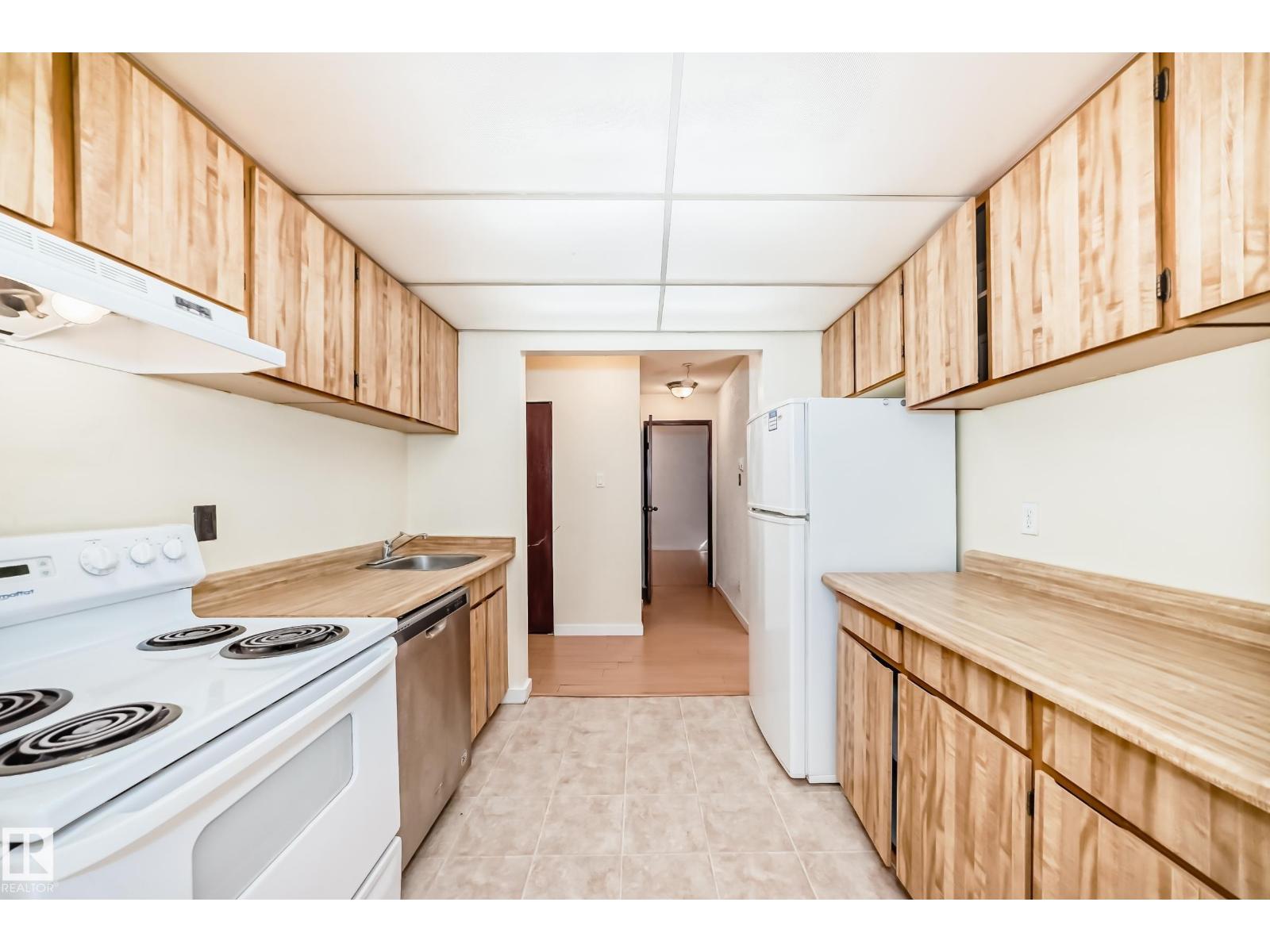#g11 10148 118 St Nw, Edmonton, Alberta  T5K 1Y4 - Photo 11 - E4453909