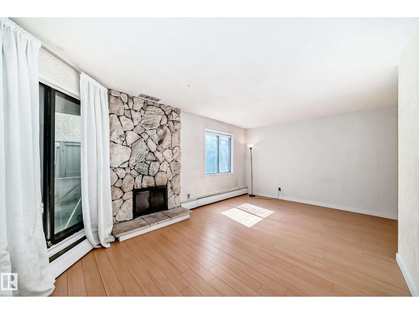 #g11 10148 118 St Nw, Edmonton, Alberta  T5K 1Y4 - Photo 8 - E4453909