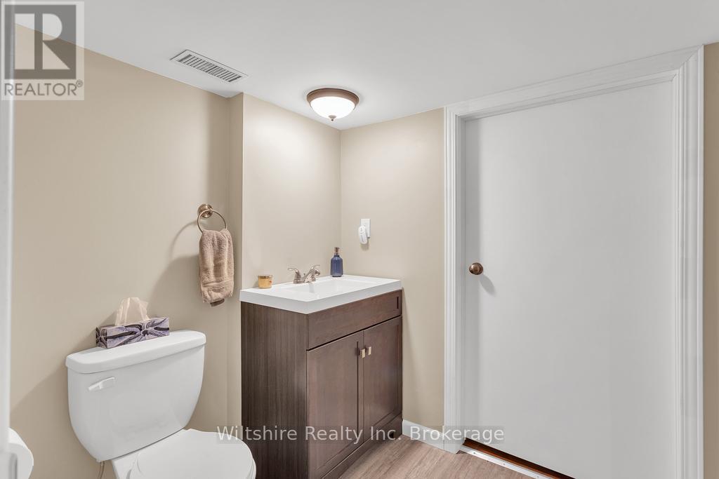 57 Potters Road, Tillsonburg, Ontario  N4G 2H1 - Photo 18 - X12355917