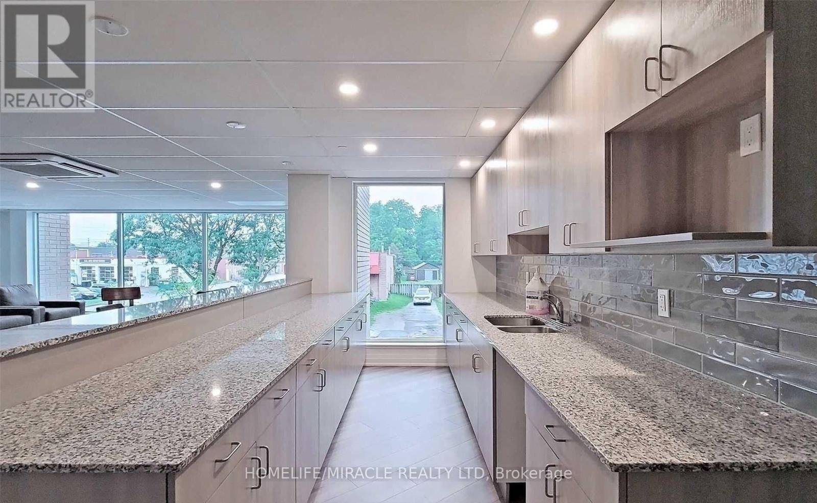 417 - 1 Falaise Road, Toronto, Ontario  M1E 0B9 - Photo 3 - E12355936