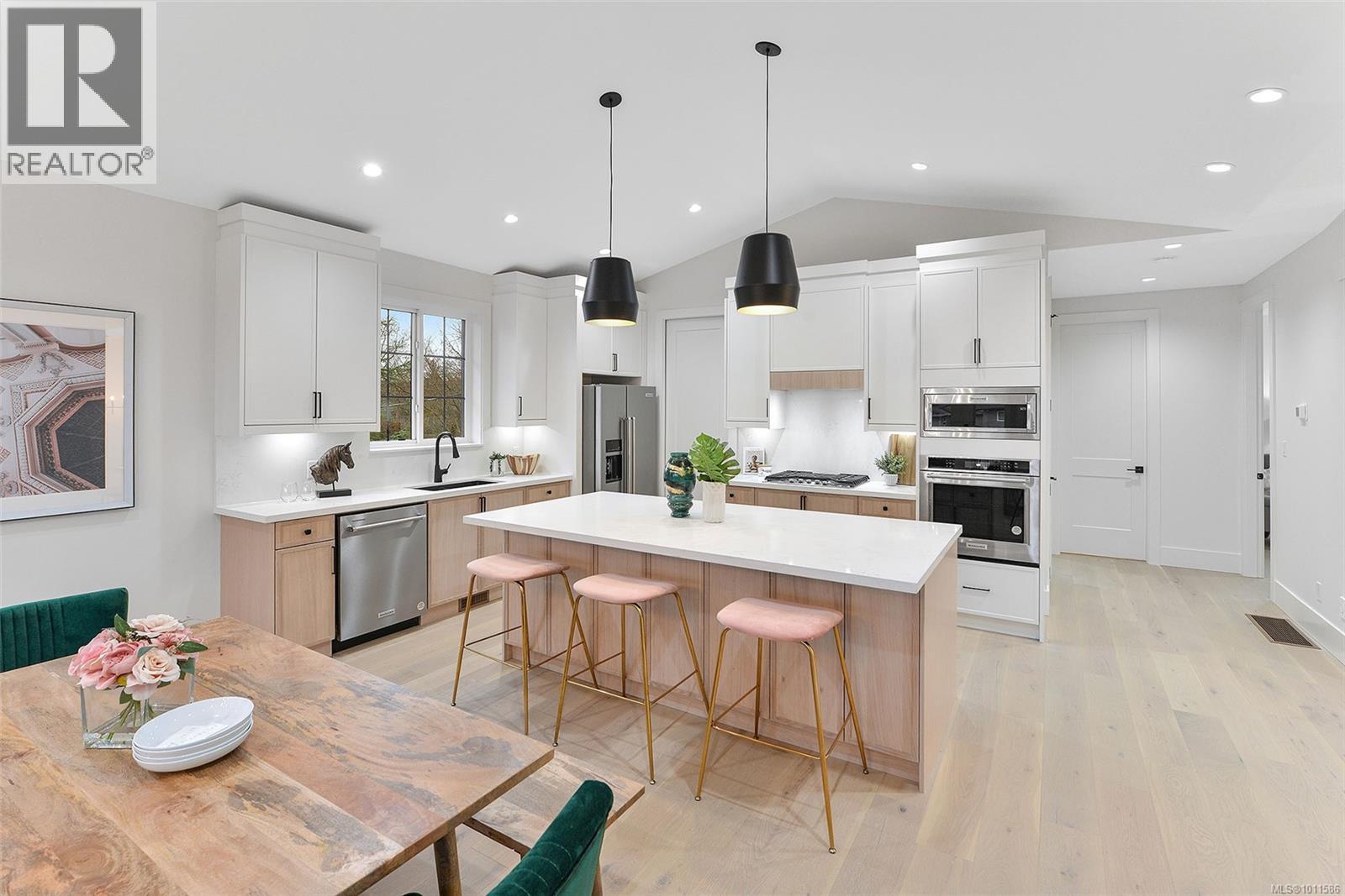 Property at 1813 Feltham Rd image 5
