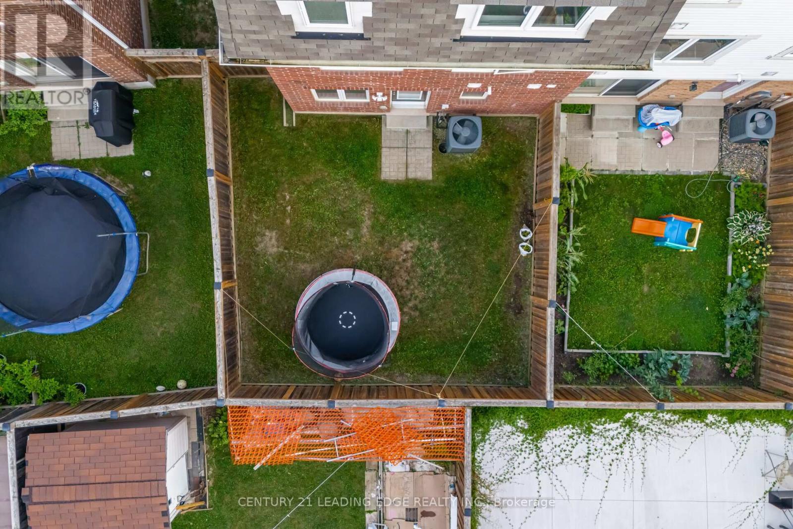 42 Memory Lane, Brampton, Ontario  L7A 0V9 - Photo 43 - W12355935