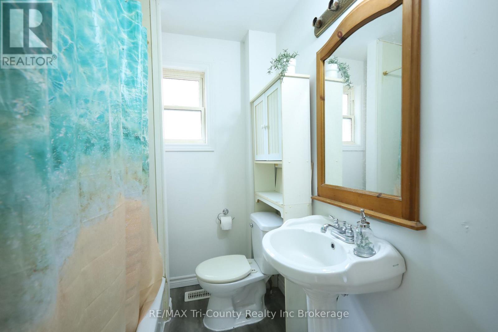 60 Manitoba Street, St. Thomas, Ontario  N5P 3A4 - Photo 14 - X12355959
