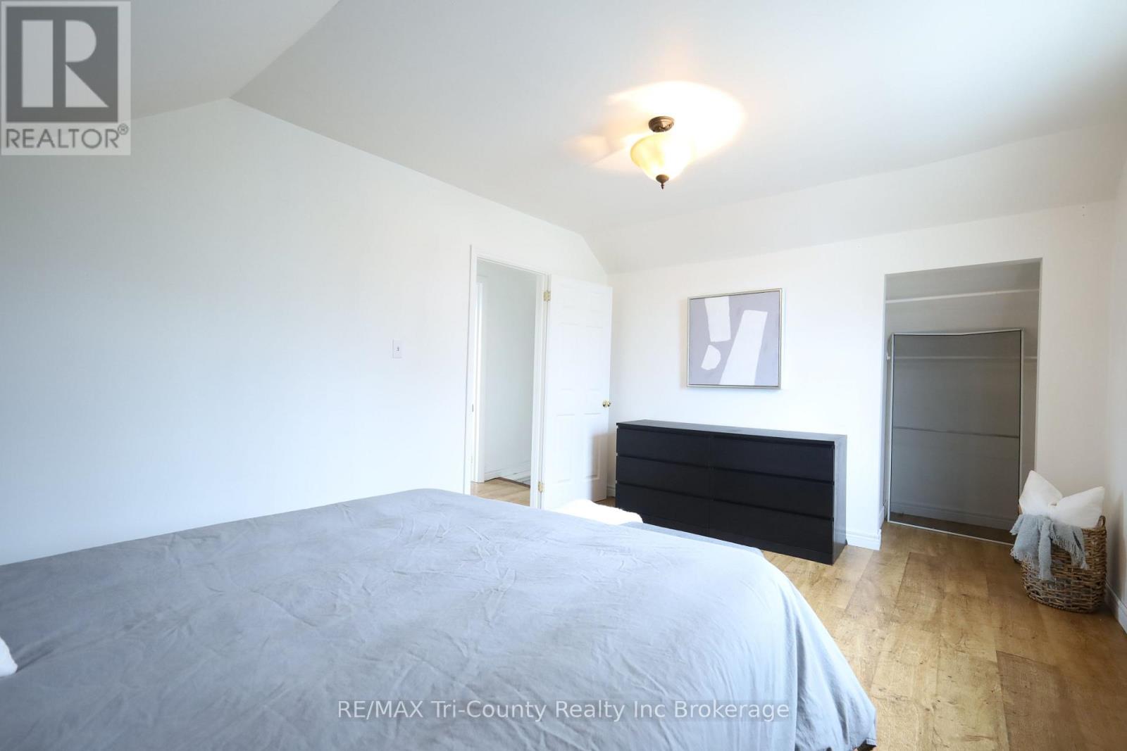 60 Manitoba Street, St. Thomas, Ontario  N5P 3A4 - Photo 18 - X12355959