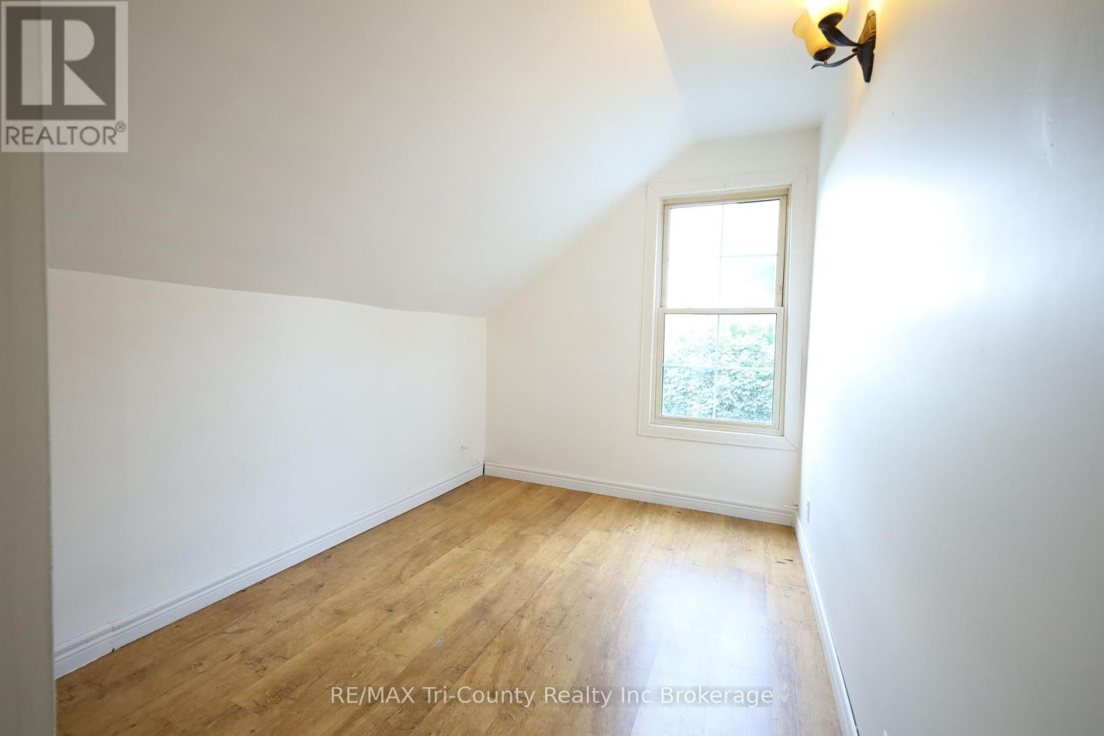 60 Manitoba Street, St. Thomas, Ontario  N5P 3A4 - Photo 21 - X12355959