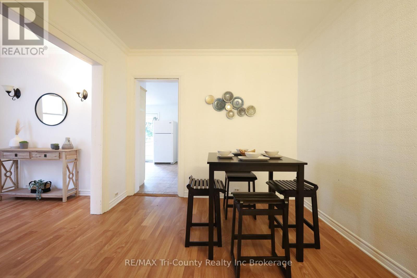 60 Manitoba Street, St. Thomas, Ontario  N5P 3A4 - Photo 8 - X12355959