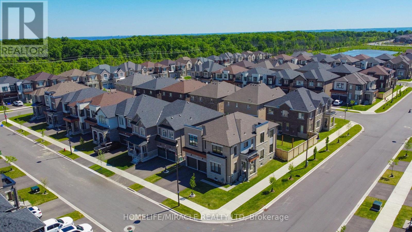 4 Zimmerman Gardens, Hamilton, Ontario  L8B 1Y9 - Photo 37 - X12355949