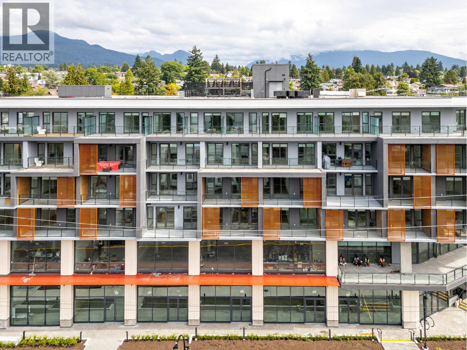 359 422 E 3rd Street, North Vancouver, British Columbia  V7L 0K1 - Photo 31 - R3039161