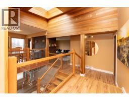 4934 Geer Road, Sechelt, Ca