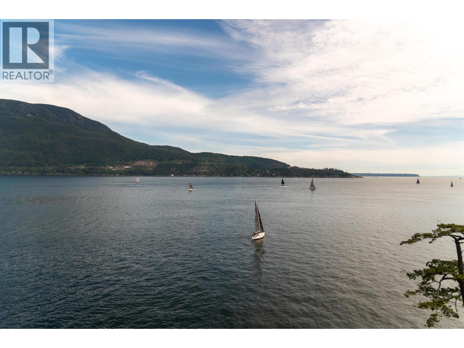 1531 Eagle Cliff Road, Bowen Island, British Columbia  V0N 1G1 - Photo 1 - R3039172