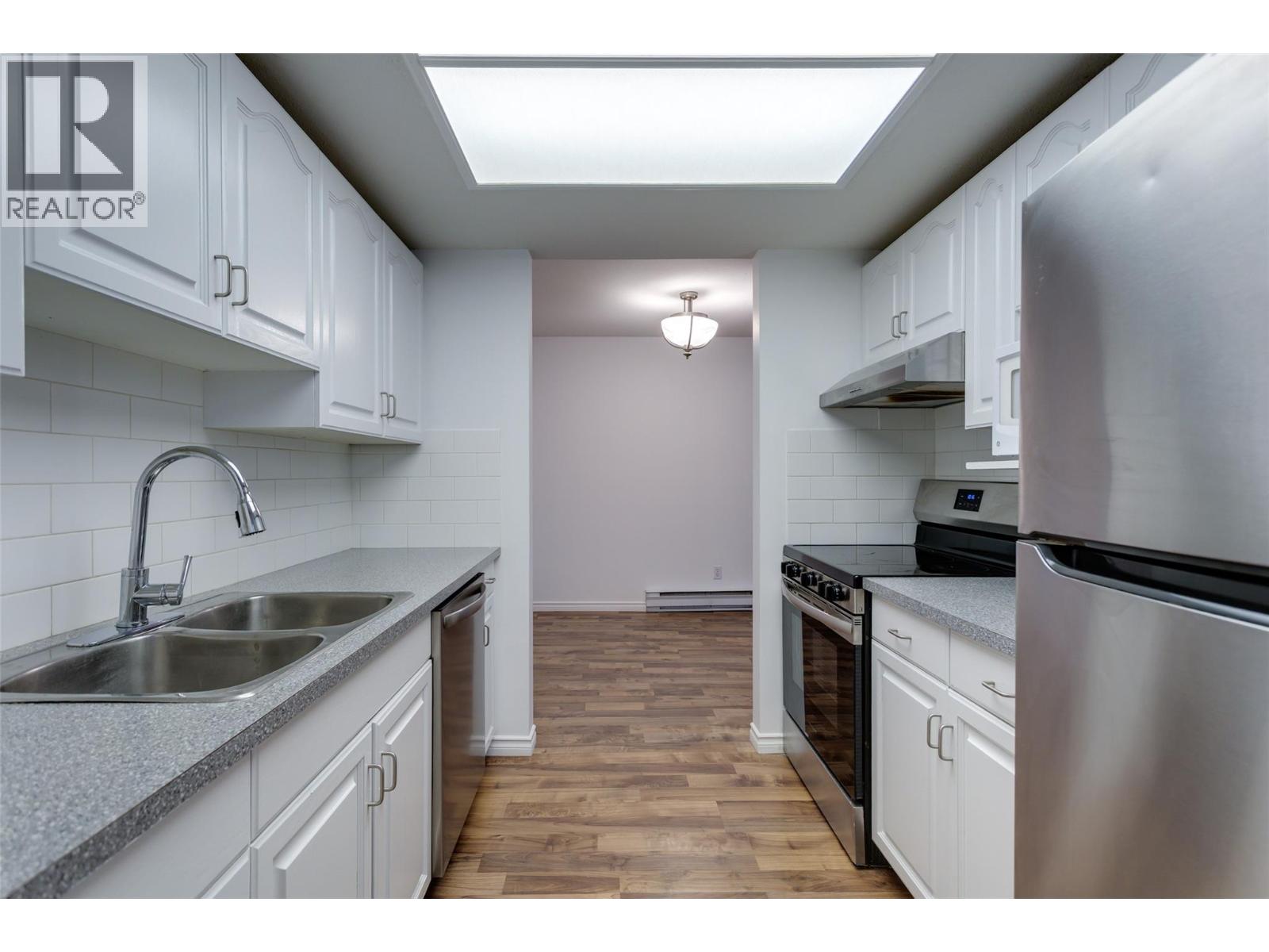 3175 De Montreuil Court Unit# 314, Kelowna, British Columbia  V1W 3X2 - Photo 6 - 10360019