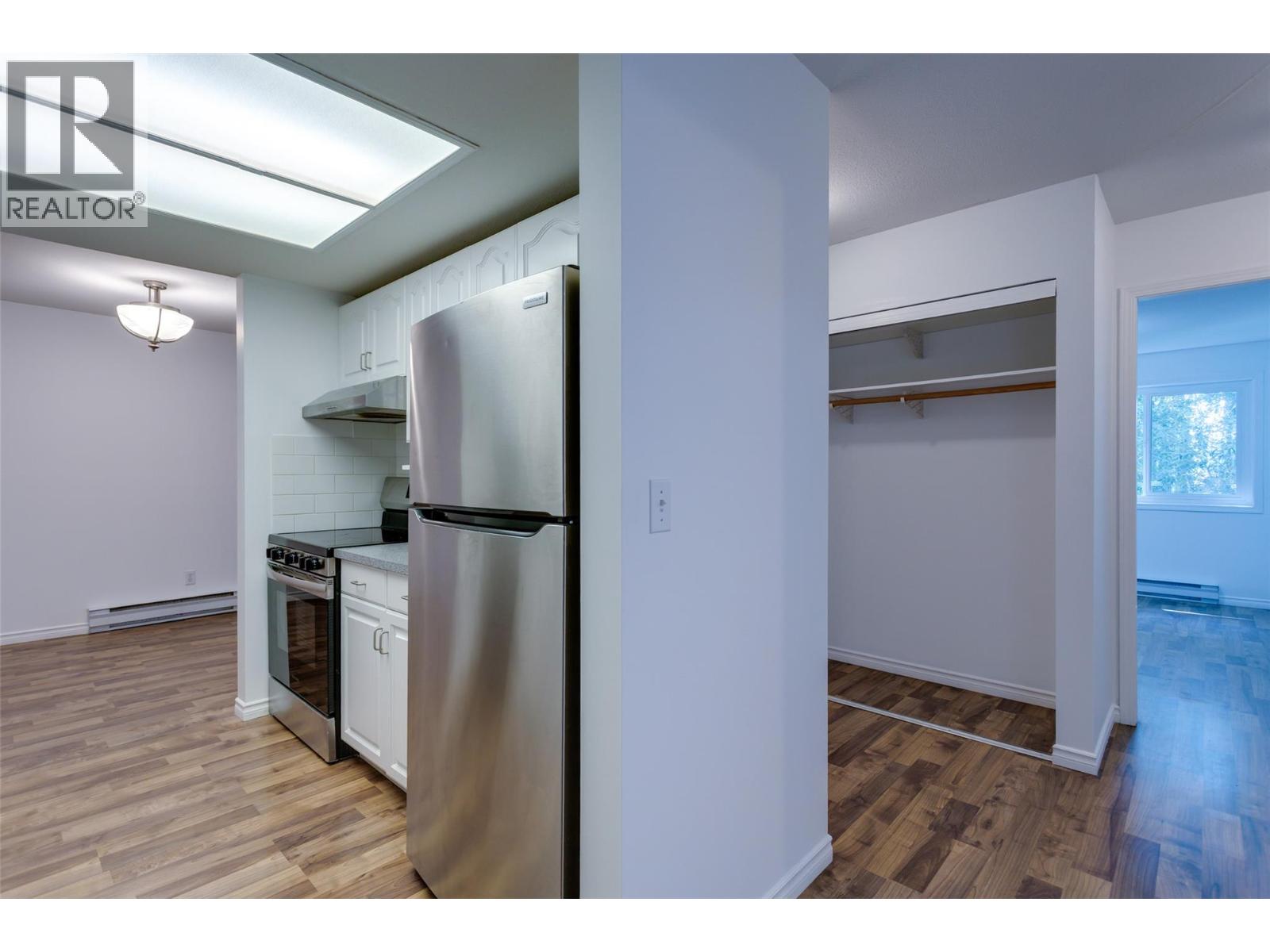 3175 De Montreuil Court Unit# 314, Kelowna, British Columbia  V1W 3X2 - Photo 5 - 10360019