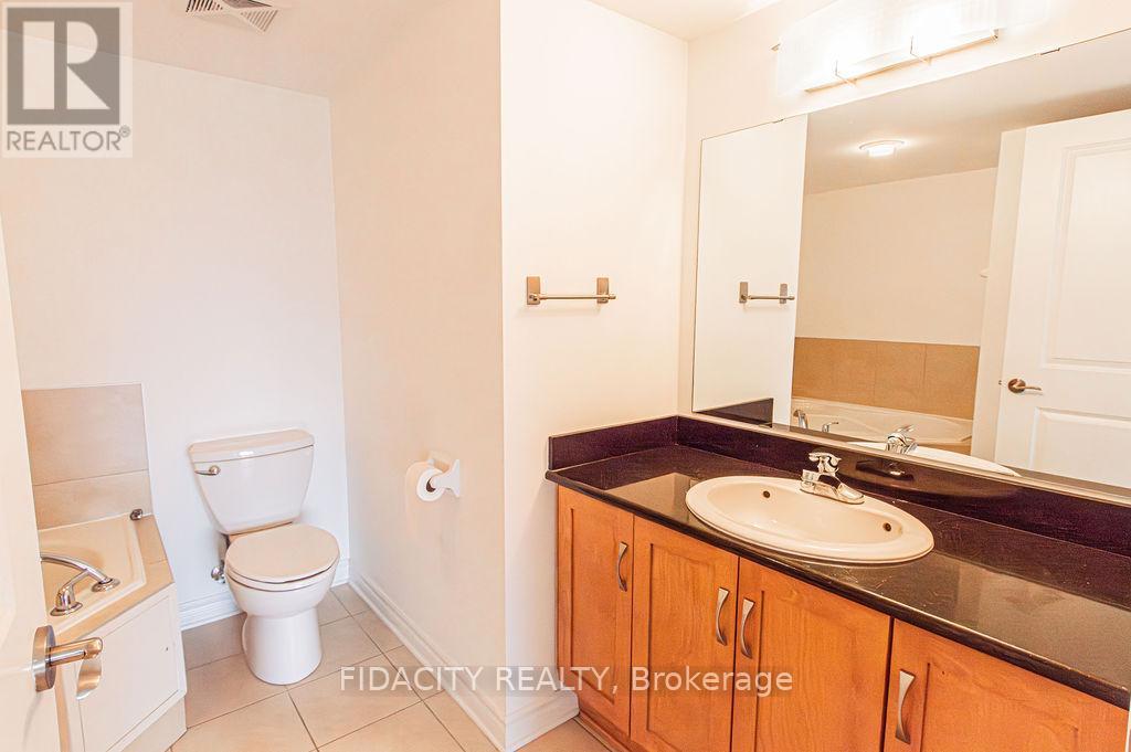 511 - 314 Central Park Drive, Ottawa, Ontario  K2C 0R2 - Photo 12 - X12201362