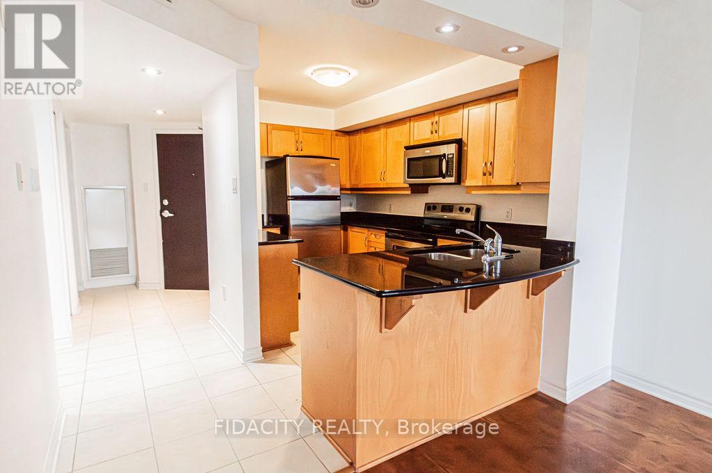 Property at 511 - 314 CENTRAL PARK DRIVE image 3
