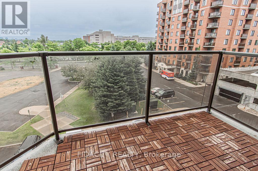 511 - 314 Central Park Drive, Ottawa, Ontario  K2C 0R2 - Photo 16 - X12201362