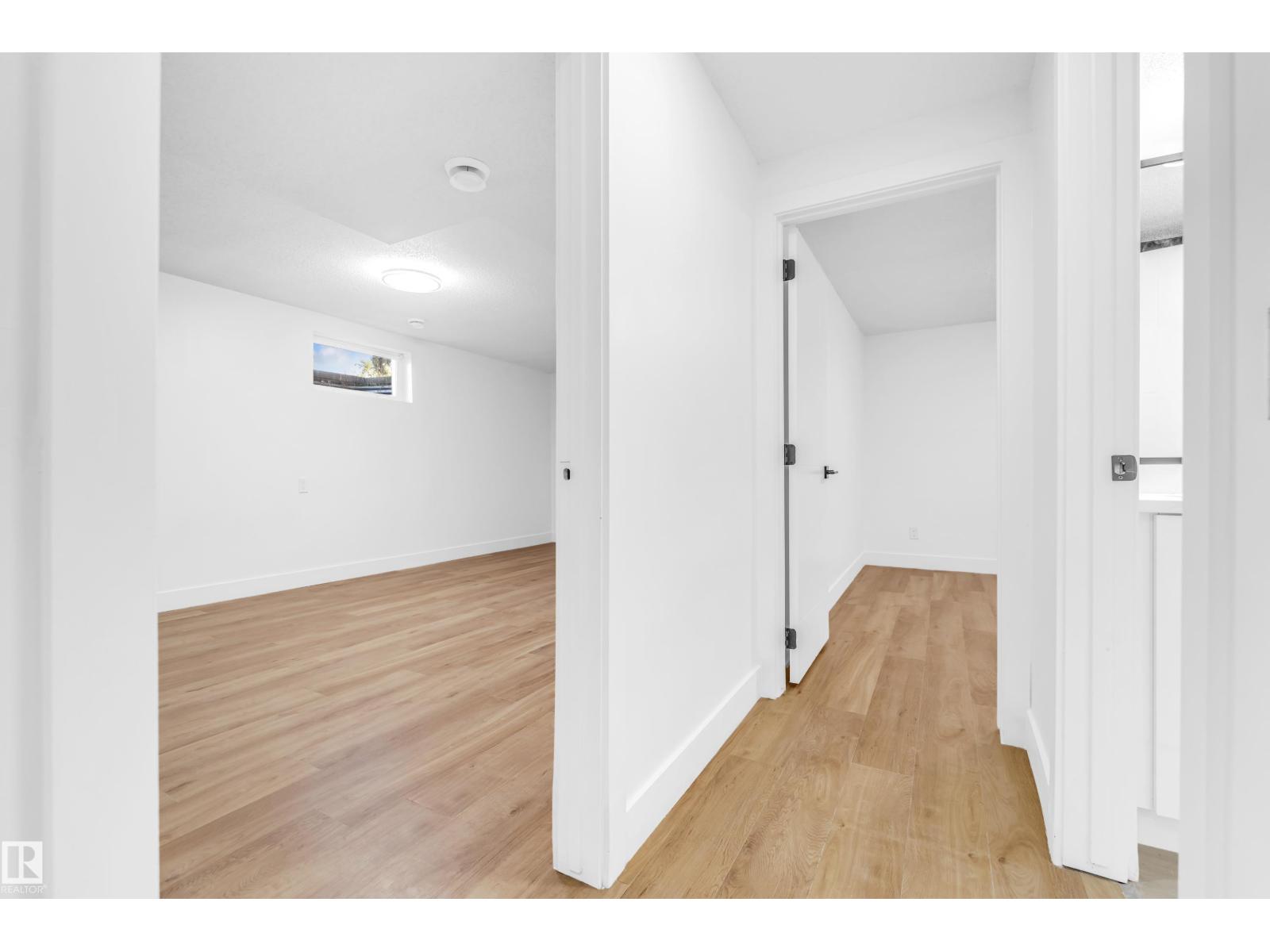 3508 84 St Nw, Edmonton, Alberta  T6K 0H3 - Photo 46 - E4453912