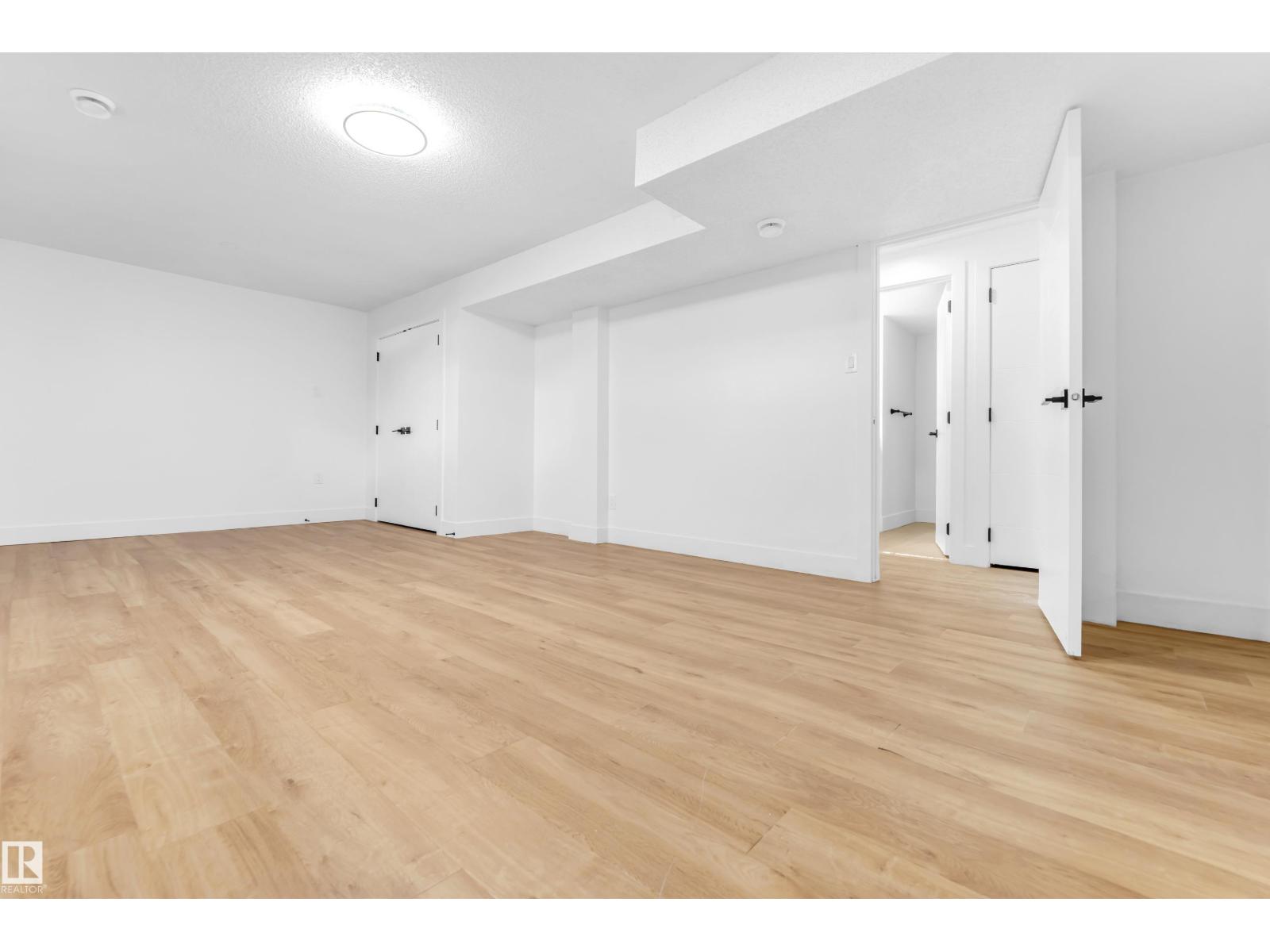 3508 84 St Nw, Edmonton, Alberta  T6K 0H3 - Photo 48 - E4453912