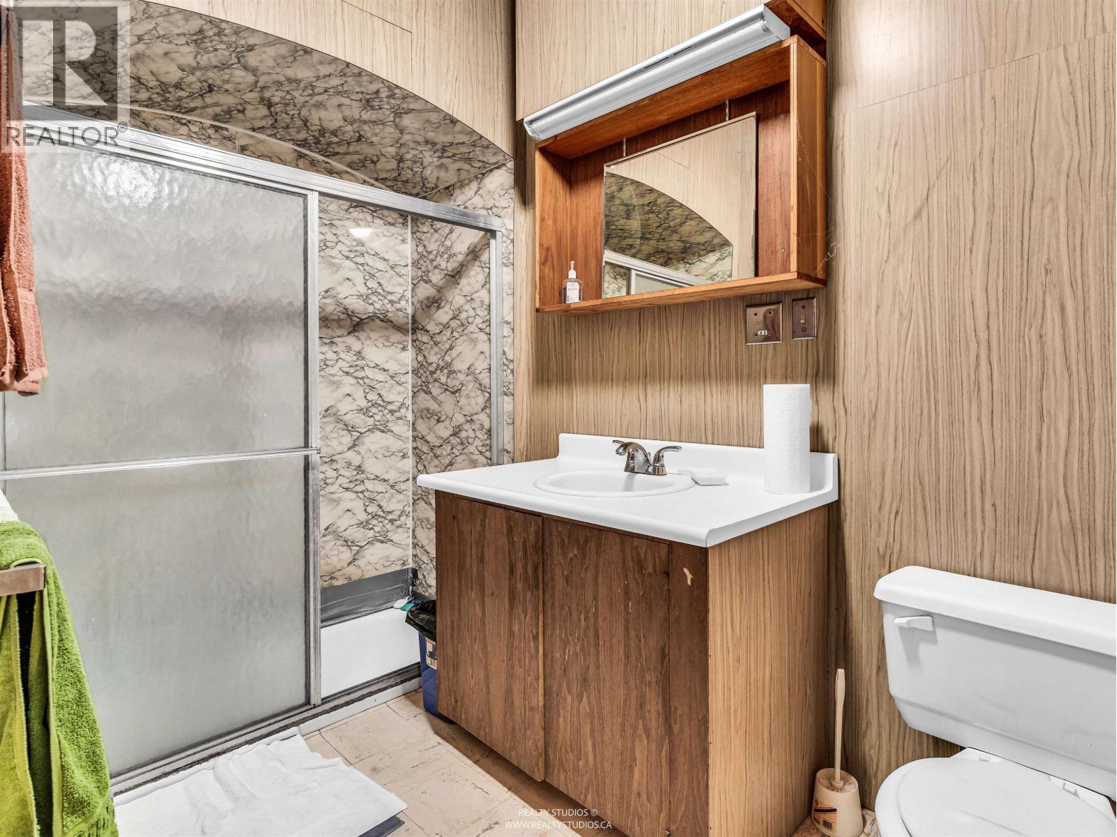 6537 Waltham Avenue, Burnaby, British Columbia  V5H 3V6 - Photo 15 - R3039178