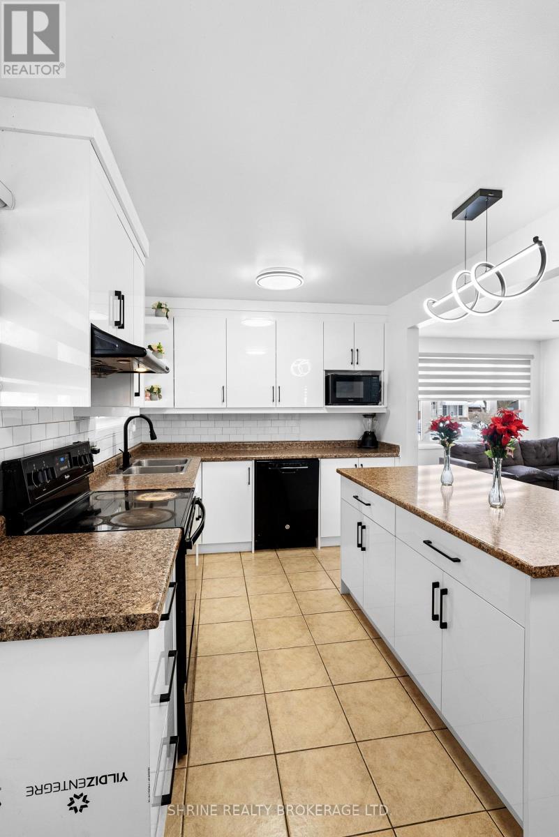 15 Garland Crescent, London East, Ontario  N5V 1N4 - Photo 15 - X12356017