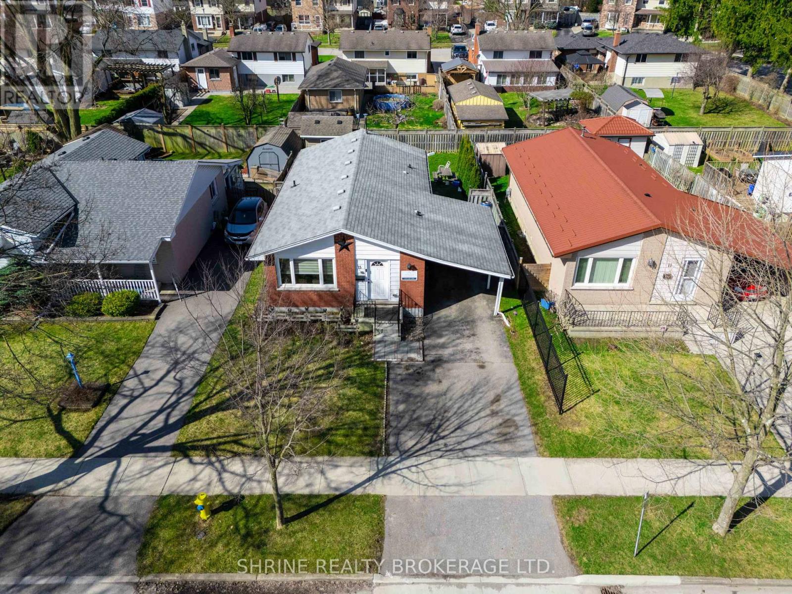 15 Garland Crescent, London East, Ontario  N5V 1N4 - Photo 48 - X12356017