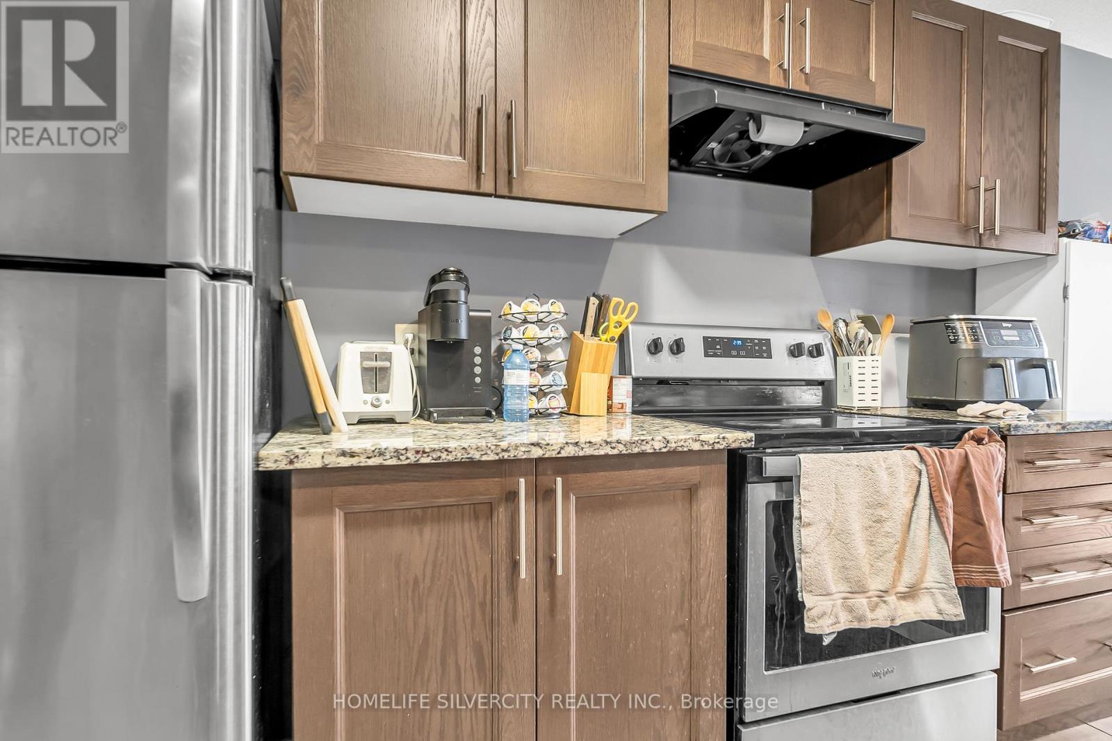 63 - 135 Hardcastle Drive, Cambridge, Ontario N1S 0B6 - Photo 12 - X12355973