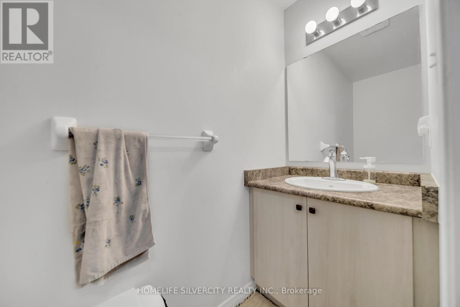 63 - 135 Hardcastle Drive, Cambridge, Ontario N1S 0B6 - Photo 18 - X12355973