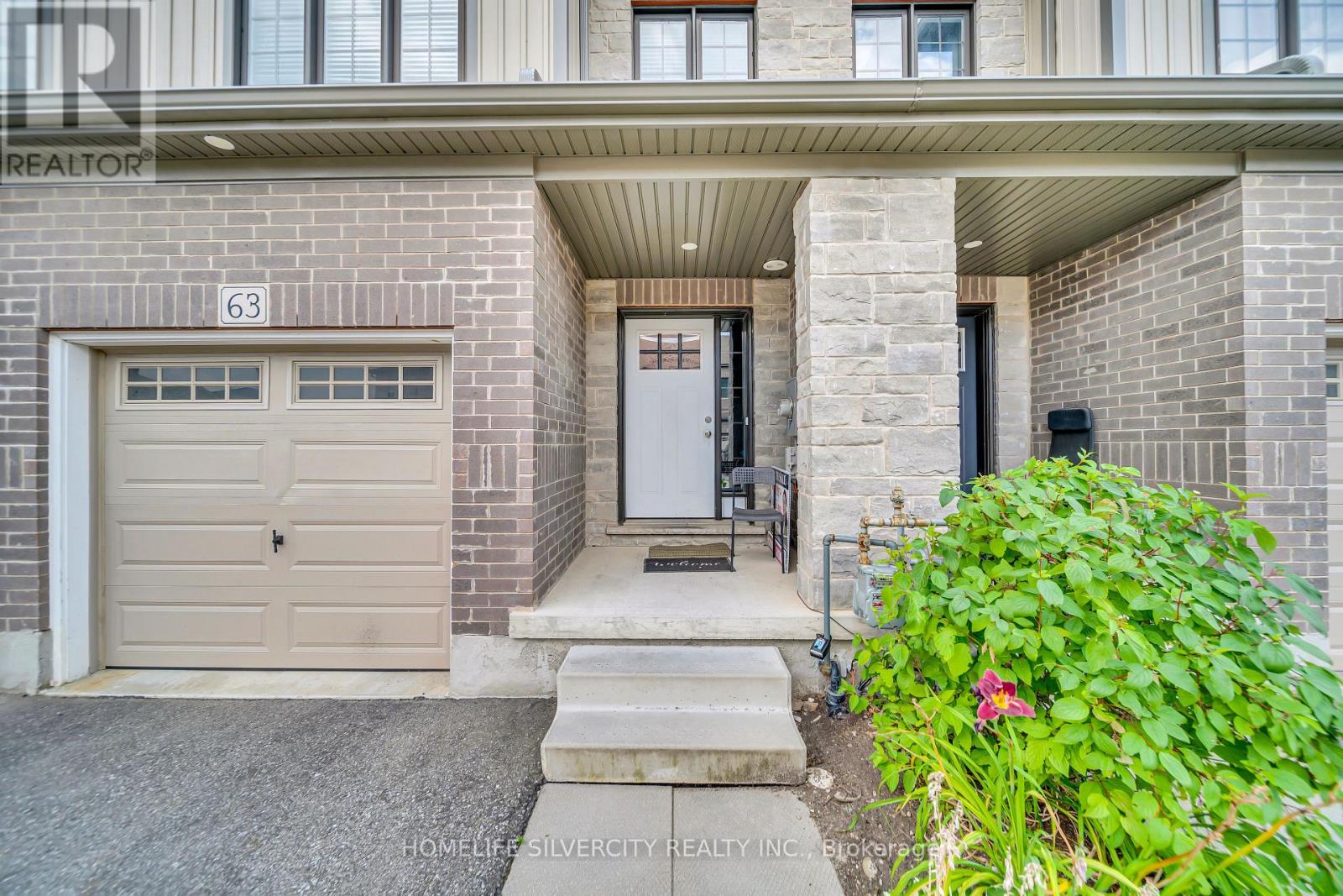 63 - 135 Hardcastle Drive, Cambridge, Ontario N1S 0B6 - Photo 2 - X12355973