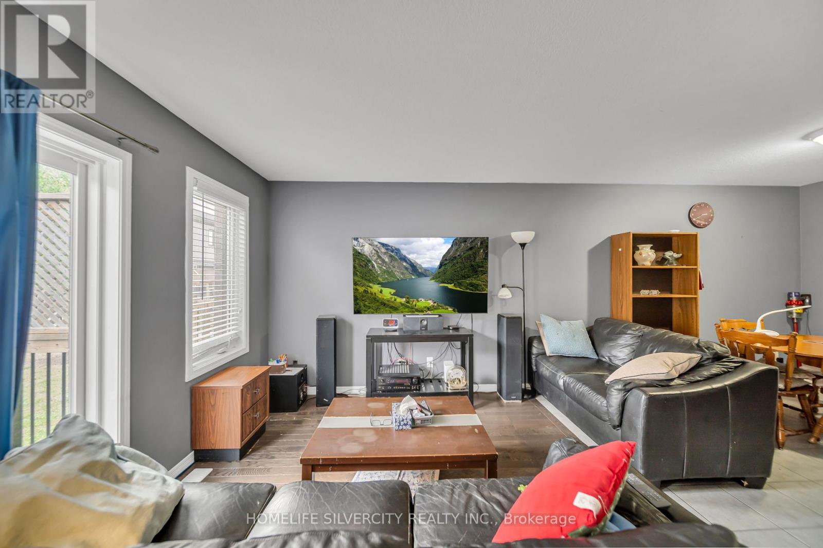 63 - 135 Hardcastle Drive, Cambridge, Ontario N1S 0B6 - Photo 7 - X12355973