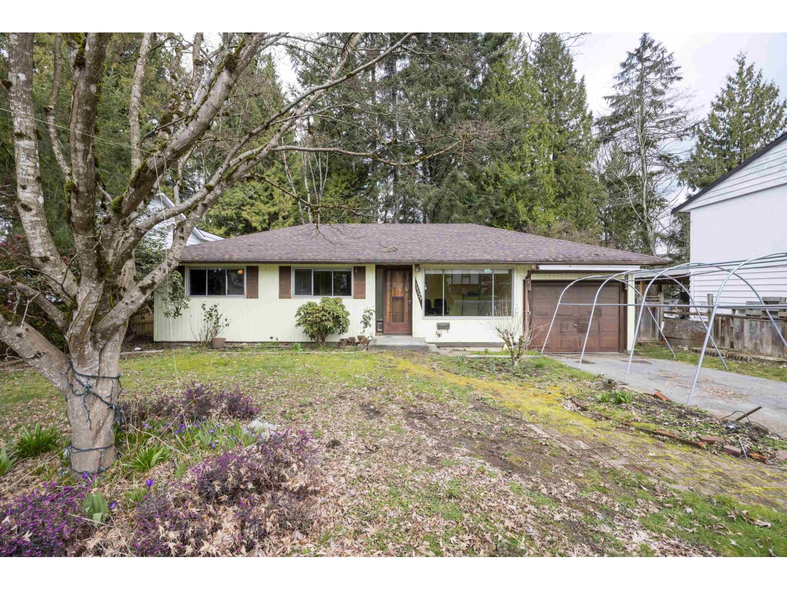 Property at 15523 105A AVENUE image 2