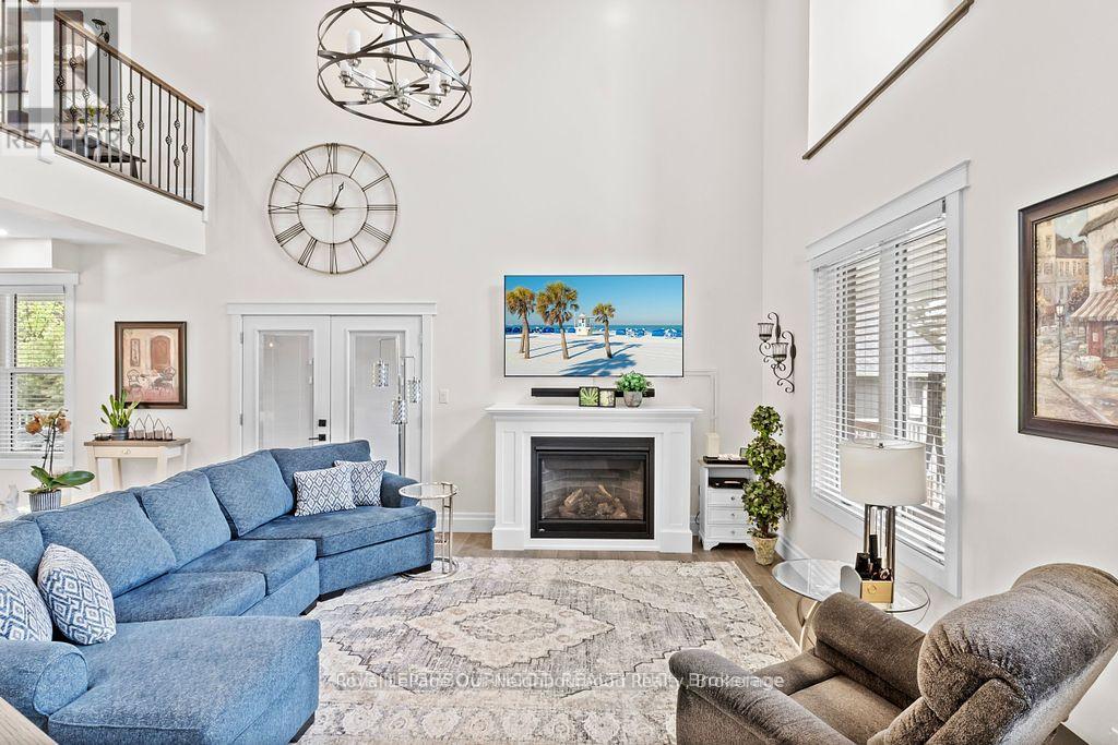 4601 Rice Lake Drive S, Hamilton Township, Ontario  L1A 3V6 - Photo 6 - X12356010