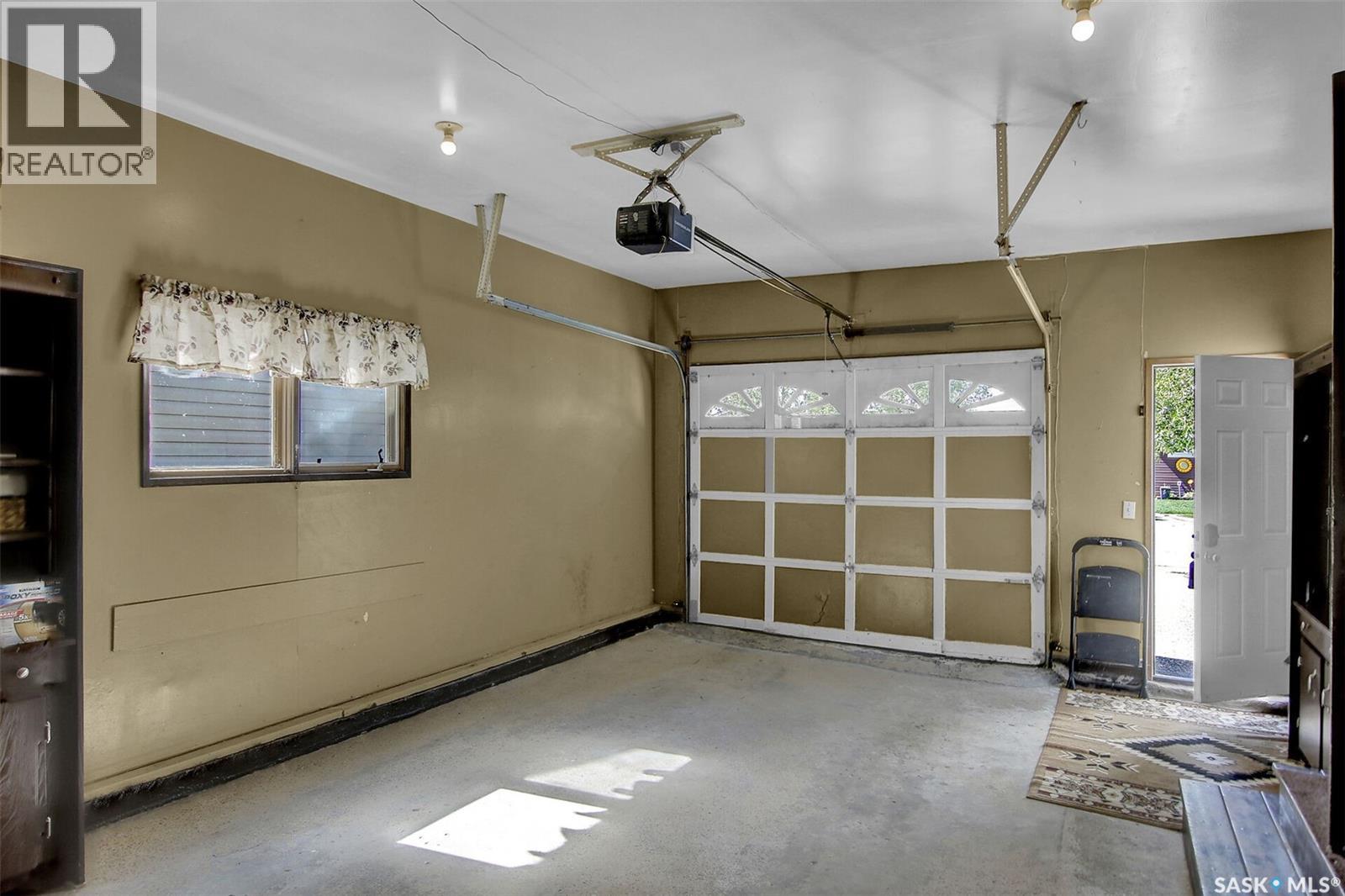 303 2nd Avenue W, Montmartre, Saskatchewan  S0G 3M0 - Photo 31 - SK016203
