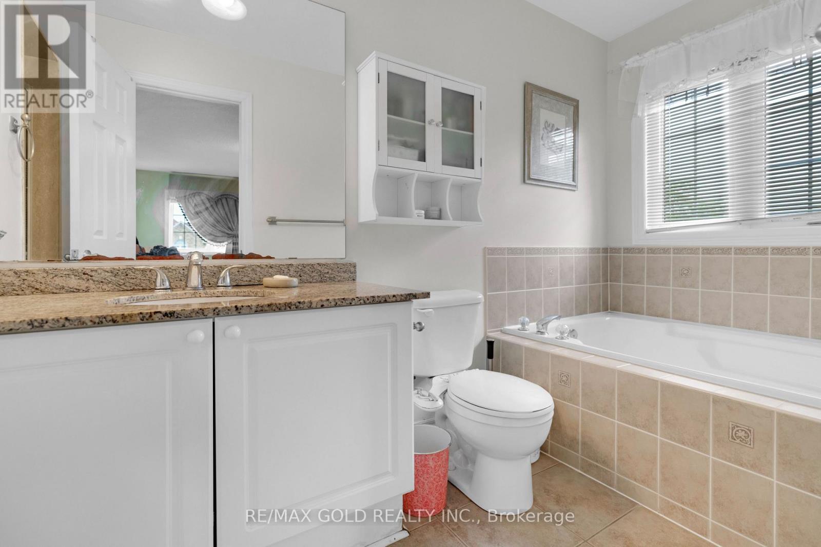 5625 Passion Flower Boulevard, Mississauga, Ontario  L5M 7N2 - Photo 20 - W12354785