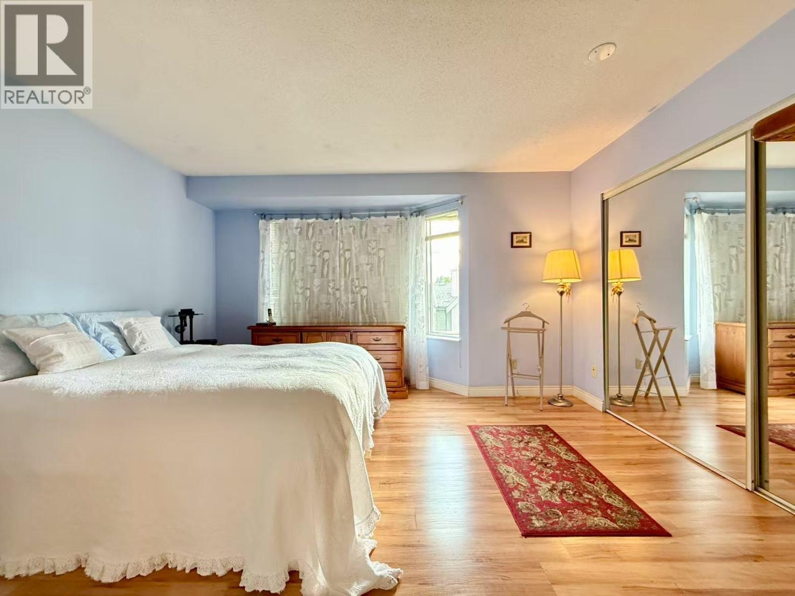 8 1318 Brunette Avenue, Coquitlam, British Columbia  V3K 6R1 - Photo 8 - R3039124
