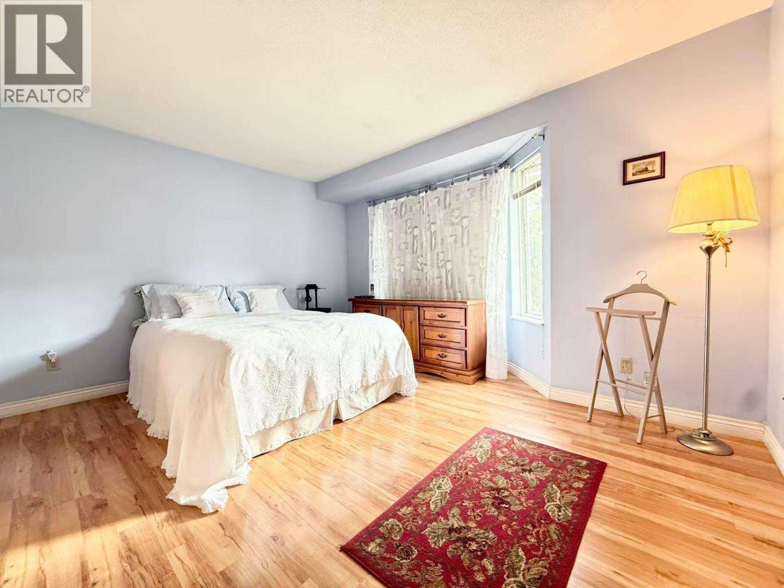 8 1318 Brunette Avenue, Coquitlam, British Columbia  V3K 6R1 - Photo 9 - R3039124