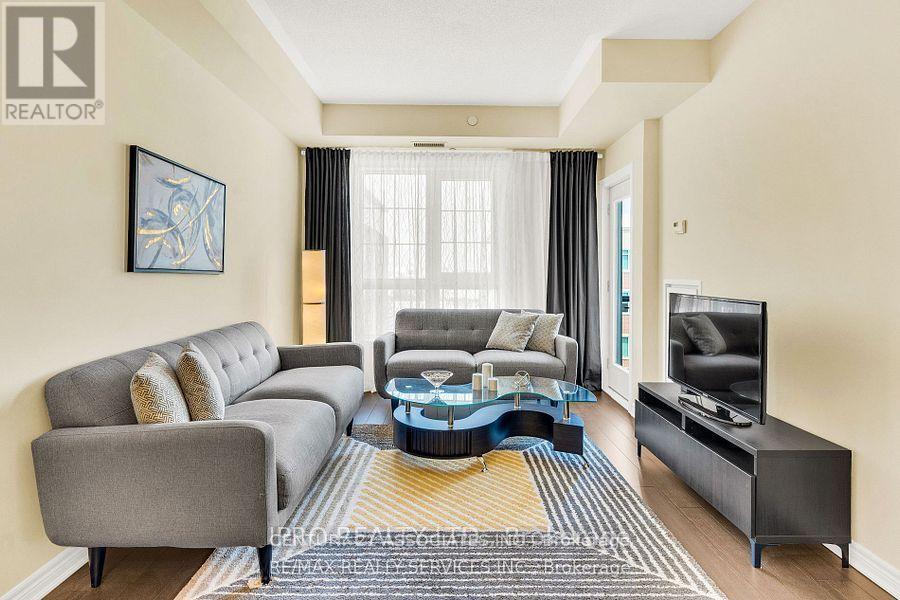 420 - 216 Oak Park Boulevard, Oakville, Ontario  L6H 0K3 - Photo 13 - W12356002