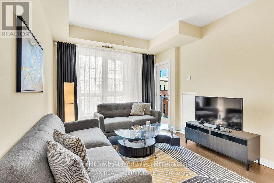 420 - 216 Oak Park Boulevard, Oakville, Ontario  L6H 0K3 - Photo 15 - W12356002